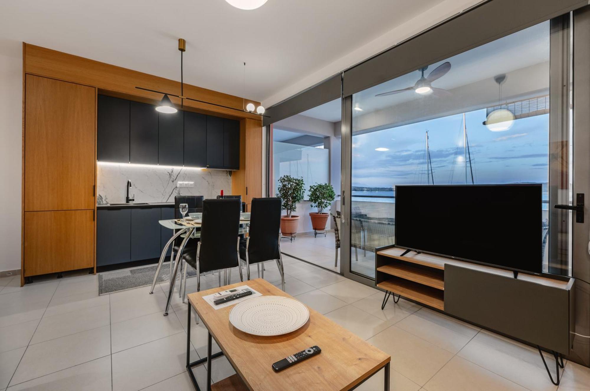 Ionis Seafront Suite Preveza Exterior foto